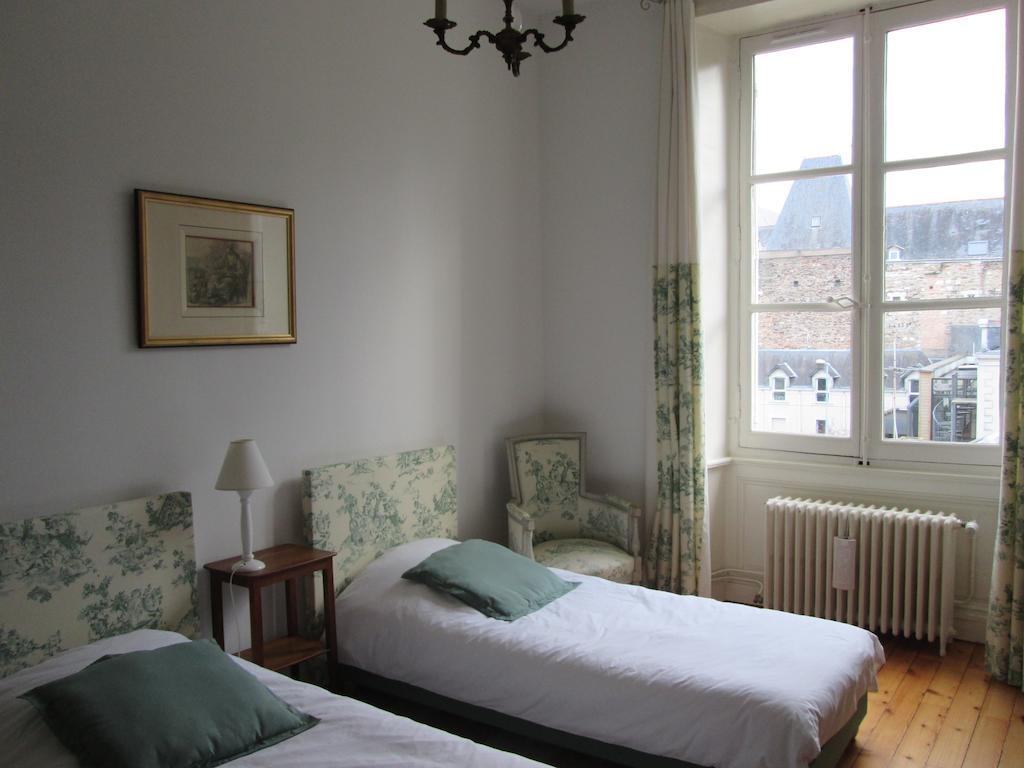 אנז'ה Chambre D'Hotes Marchand מראה חיצוני תמונה