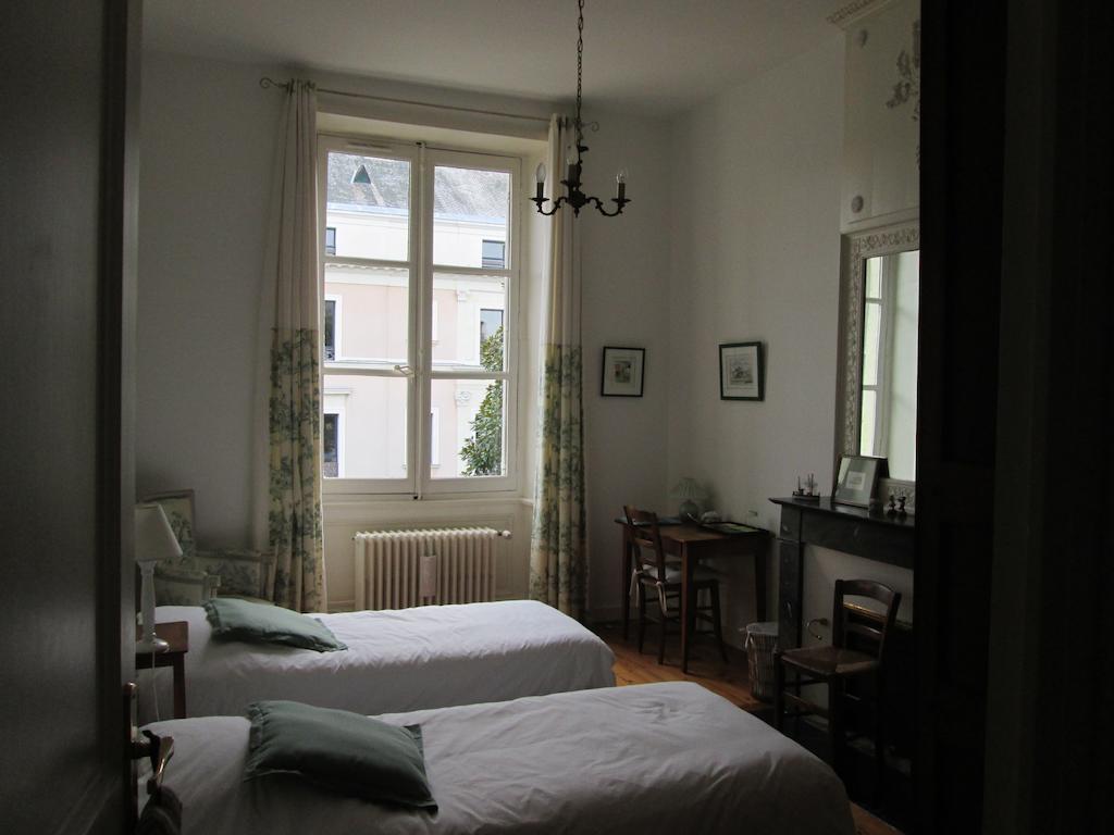 אנז'ה Chambre D'Hotes Marchand חדר תמונה