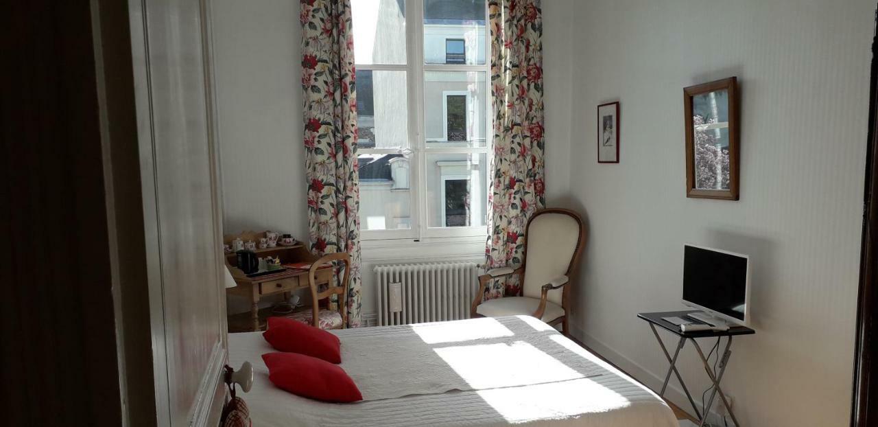 אנז'ה Chambre D'Hotes Marchand מראה חיצוני תמונה